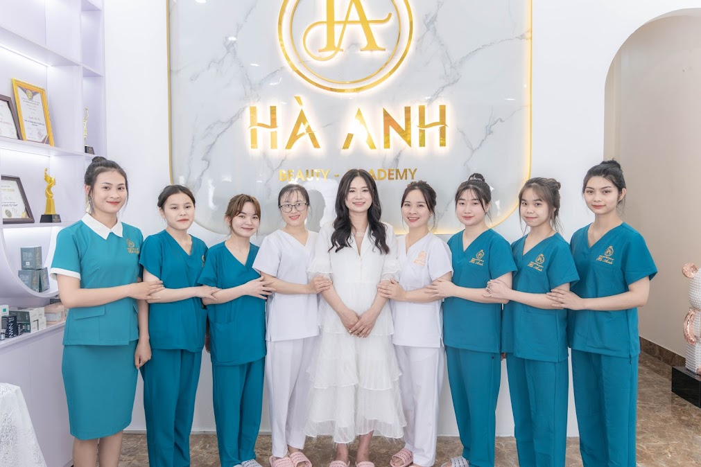 đội ngũ hà anh beauty spa